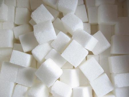 Dolcificanti al posto dello zucchero: fanno bene o male