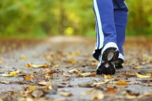 Camminata veloce al posto della corsa: come allenarsi n maniera efficace e dimagrire